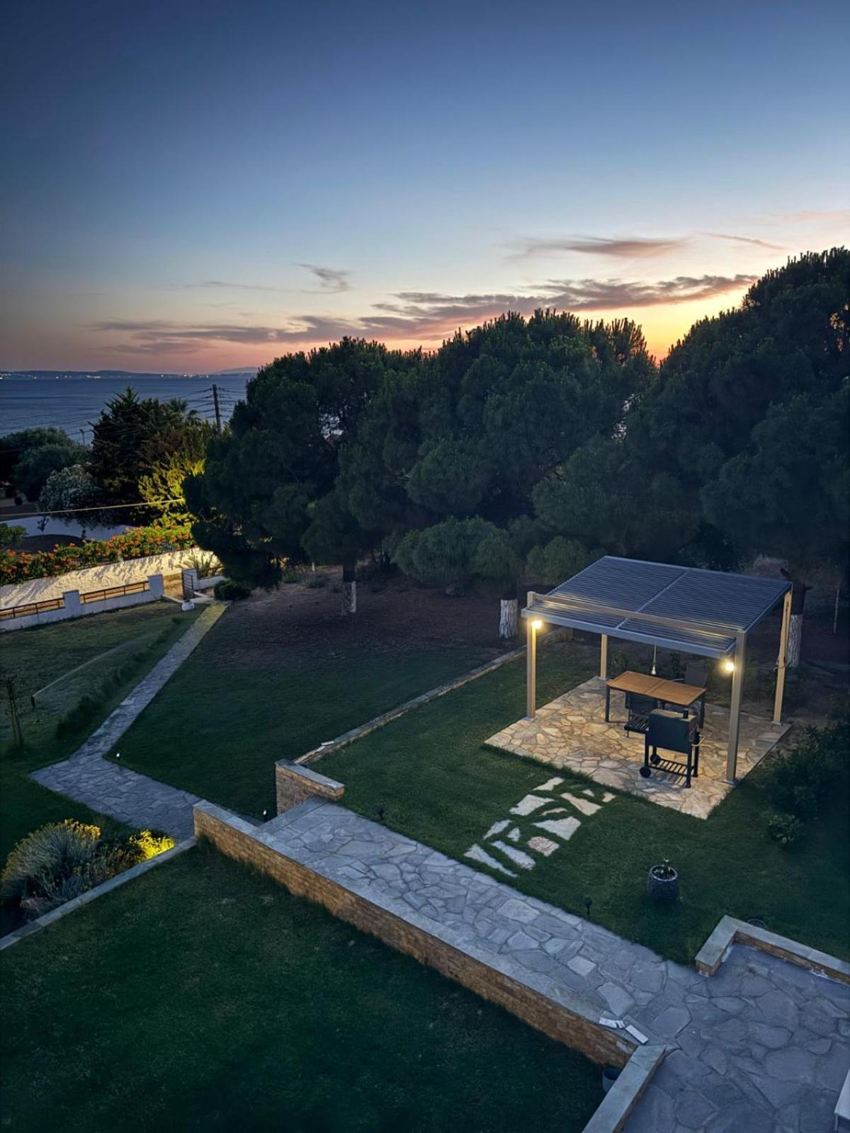 Villa Stadi Nikiti  Eksteriør billede